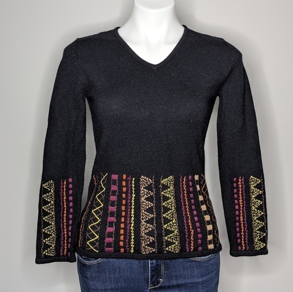 ✨3/$15 Vintage Madison Studio black embroidered wool sweater SP - Picture 1 of 7